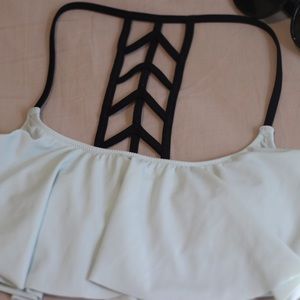 🌈3 for $15 SALE✨ PINK VC Swimsuit bikini top